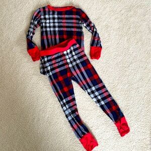 Bums and Roses 2-piece Pajamas Holiday Checkered Print